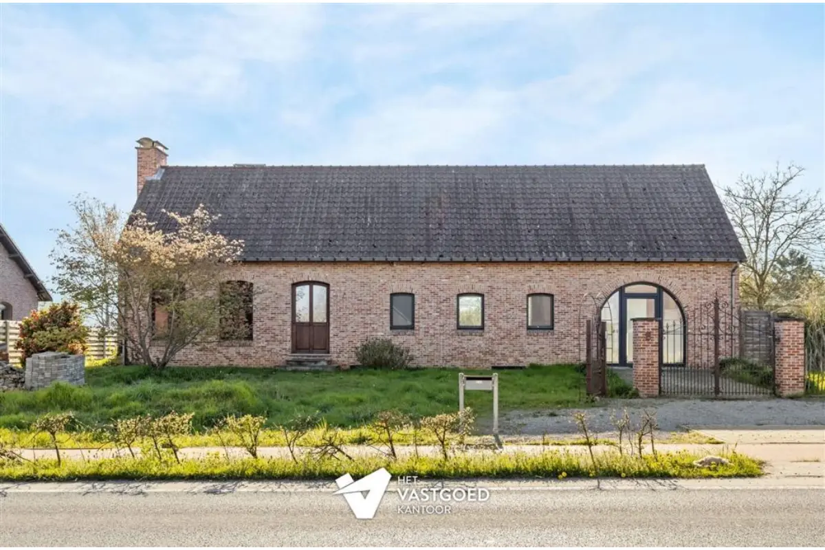 Huis te  koop in Beringen 3580 0.00€ 3 slaapkamers 258.00m² - Zoekertje 735516