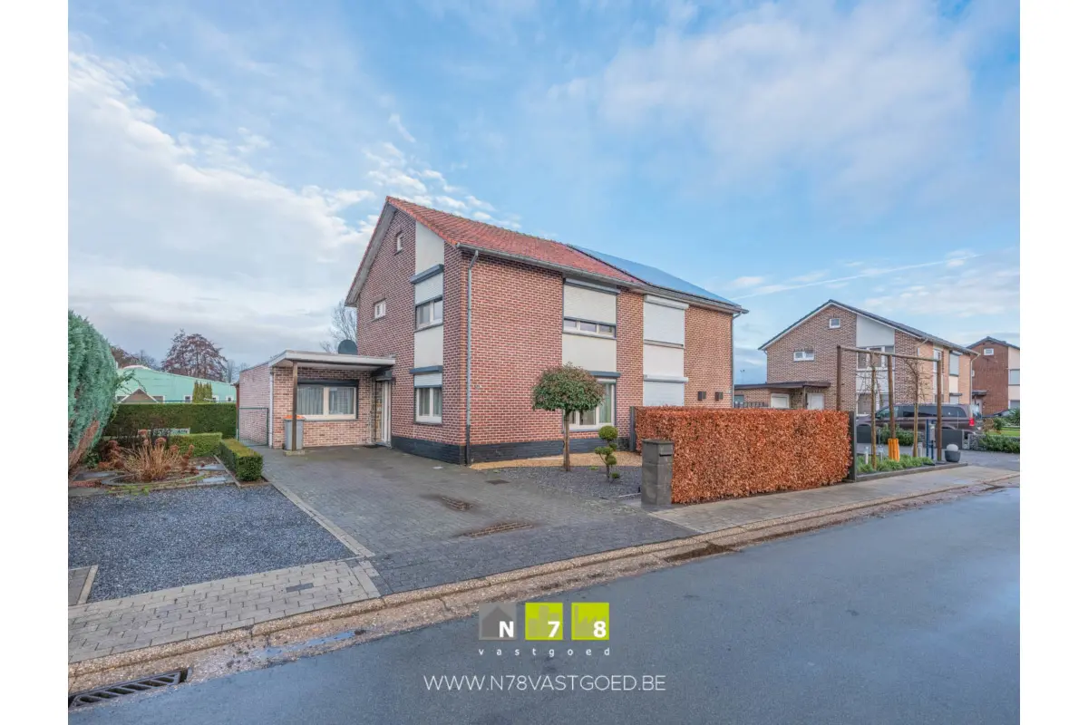 Huis te  koop in Dilsen-Stokkem 3650 345000.00€ 3 slaapkamers 124.00m² - Zoekertje 736689