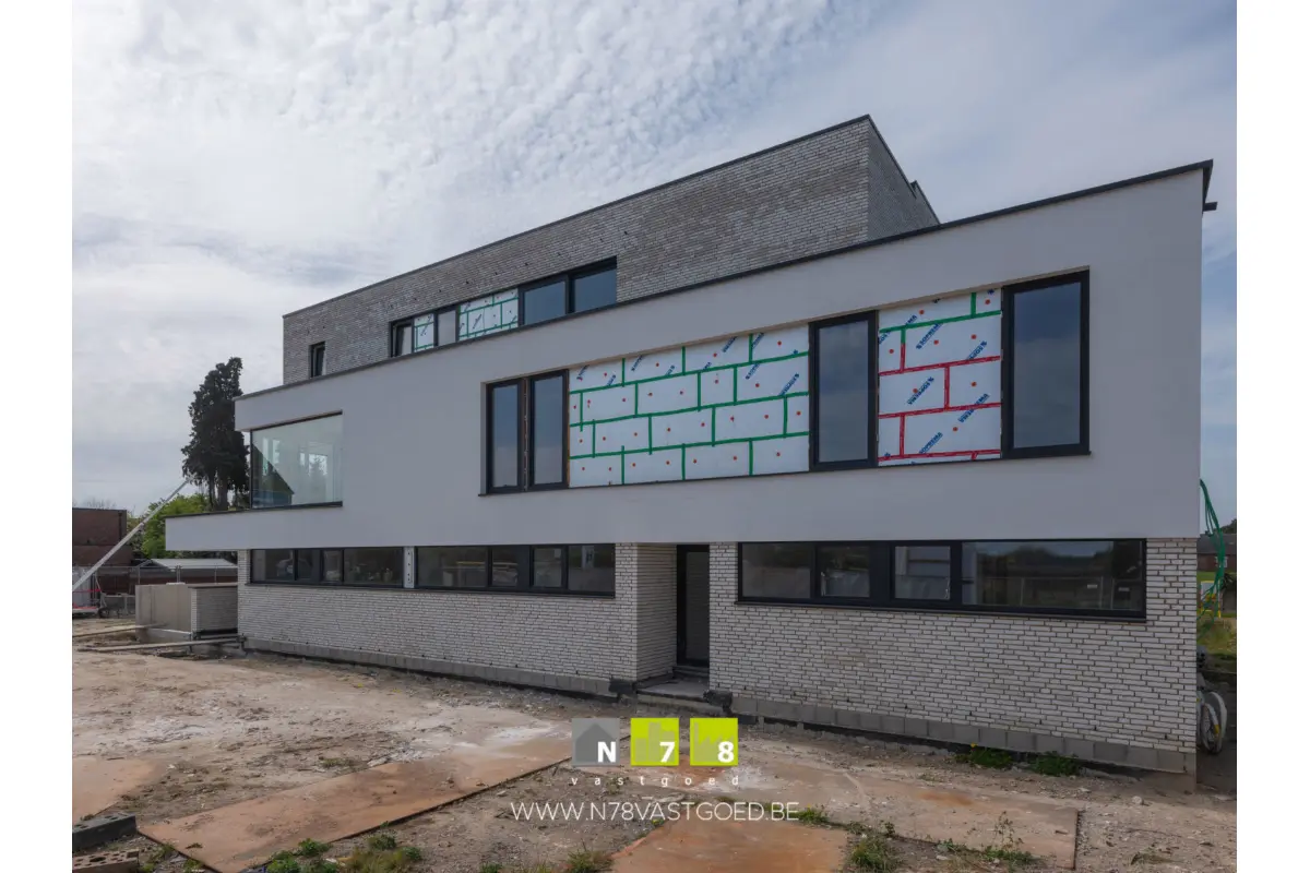 Appartement te  koop in Dilsen-Stokkem 3650 309212.10€ 2 slaapkamers 106.00m² - Zoekertje 738461