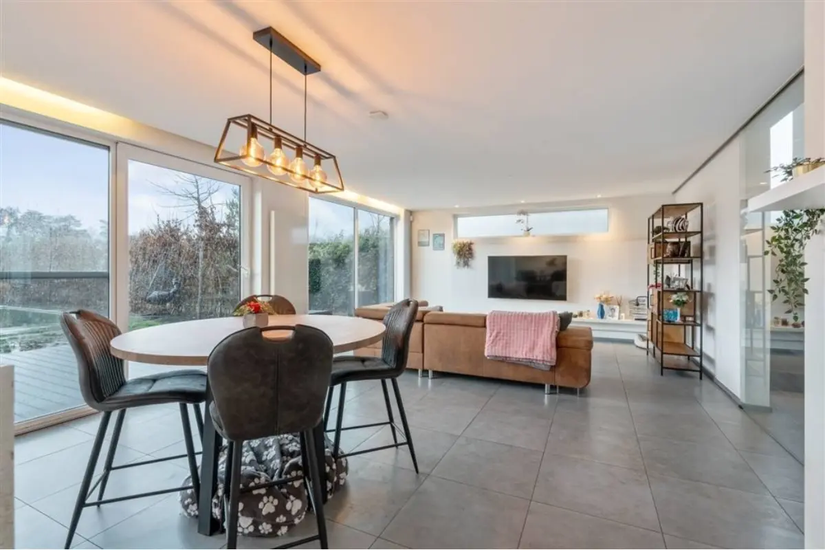 Huis te  koop in Ham 3945 585000.00€ 3 slaapkamers 256.00m² - Zoekertje 741236