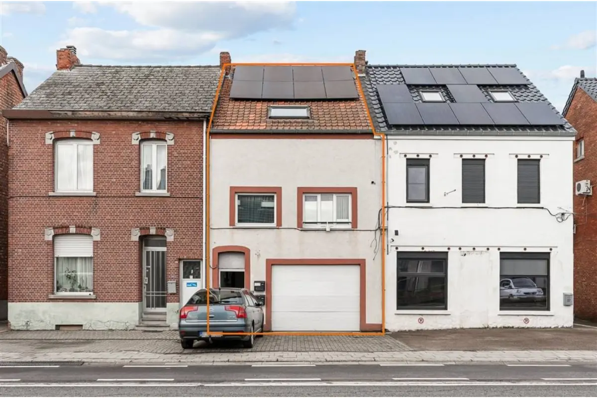 Appartementsgebouw te  koop in Leopoldsburg 3970 210000.00€ 3 slaapkamers 182.00m² - Zoekertje 742202