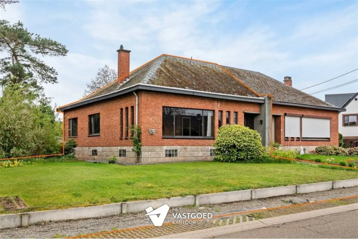 Huis te  koop in Lummen 3560 249000.00€ 3 slaapkamers 183.00m² - Zoekertje 743247