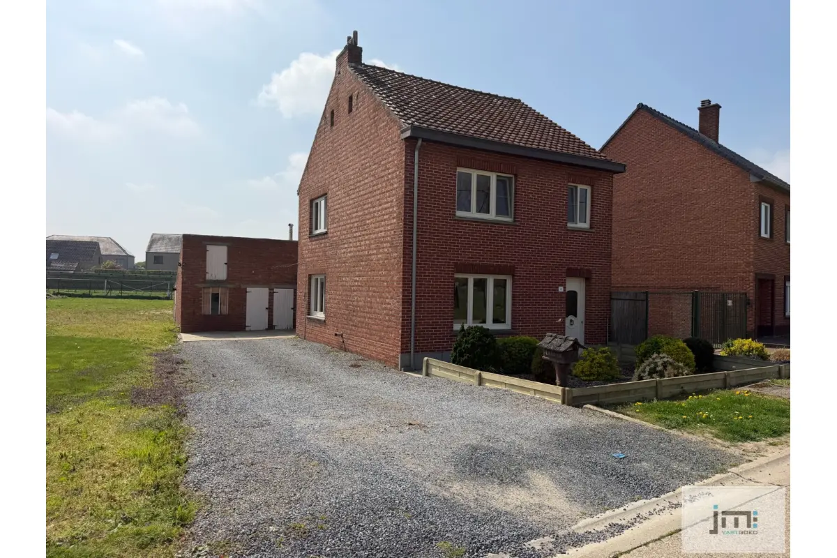 Huis te  koop in Wellen 3830 215000.00€ 3 slaapkamers 147.00m² - Zoekertje 743323