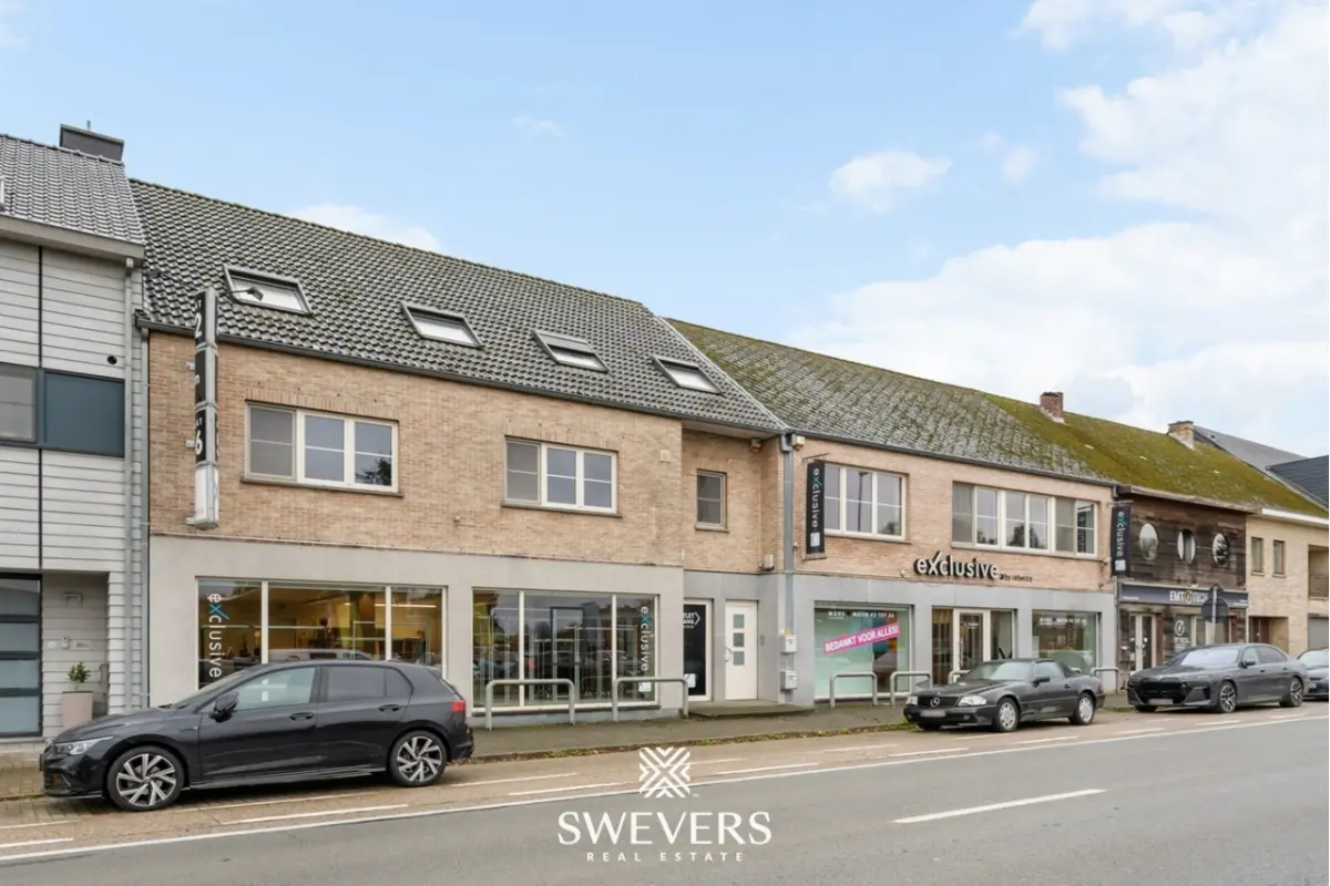 Appartementsgebouw te  koop in Heusden-Zolder 3550 1075000.00€  slaapkamers m² - Zoekertje 745742
