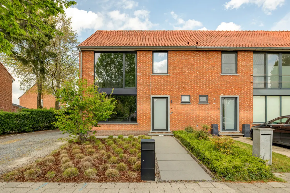 Huis te  koop in Hasselt 3500 359000.00€ 3 slaapkamers 127.00m² - Zoekertje 746548