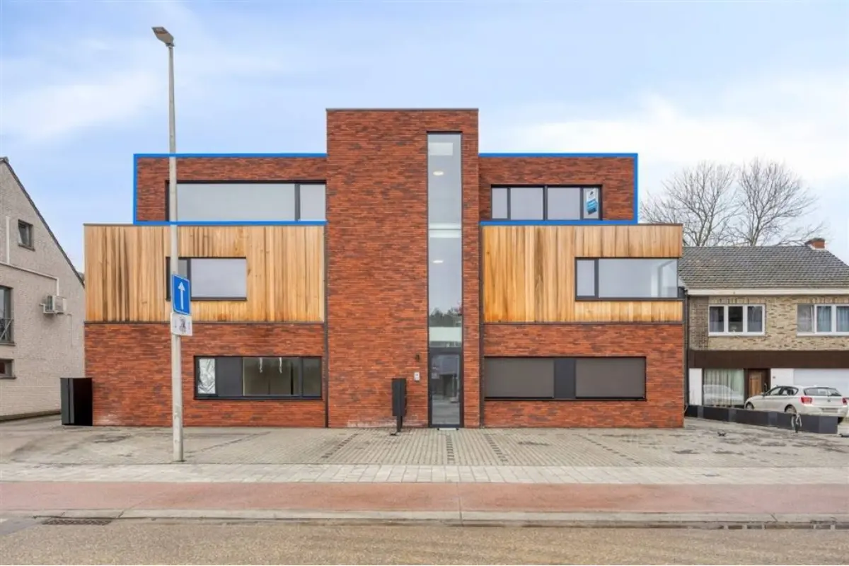 Appartement te  koop in Kwaadmechelen 3945 349950.00€ 3 slaapkamers 122.00m² - Zoekertje 747292