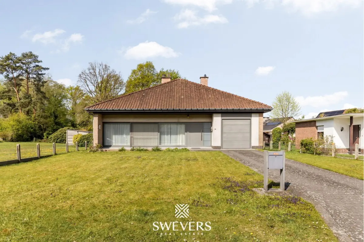Bungalow te  huur in Kuringen 3511 1150.00€ 3 slaapkamers 223.00m² - Zoekertje 749015