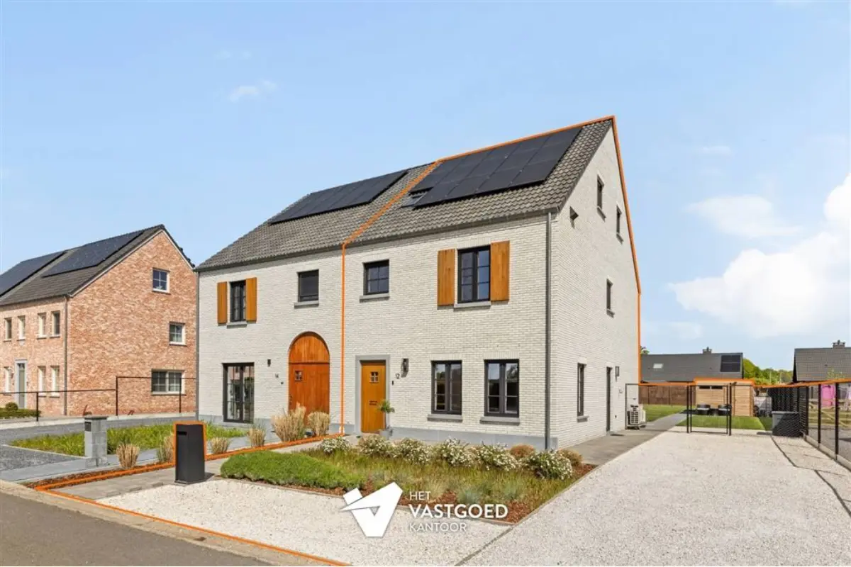 Huis te  koop in Ham 3945 549000.00€ 6 slaapkamers 216.00m² - Zoekertje 749853