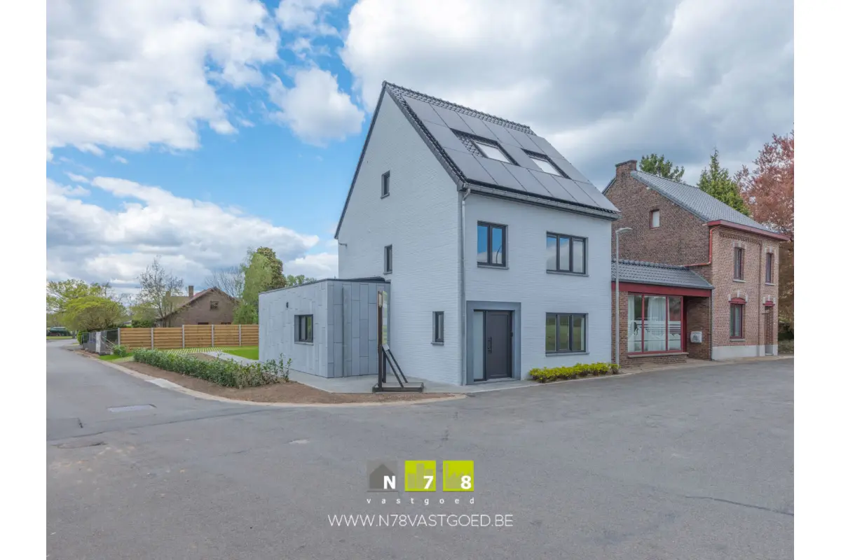 Huis te  koop in As 3665 498000.00€ 5 slaapkamers 148.00m² - Zoekertje 750066
