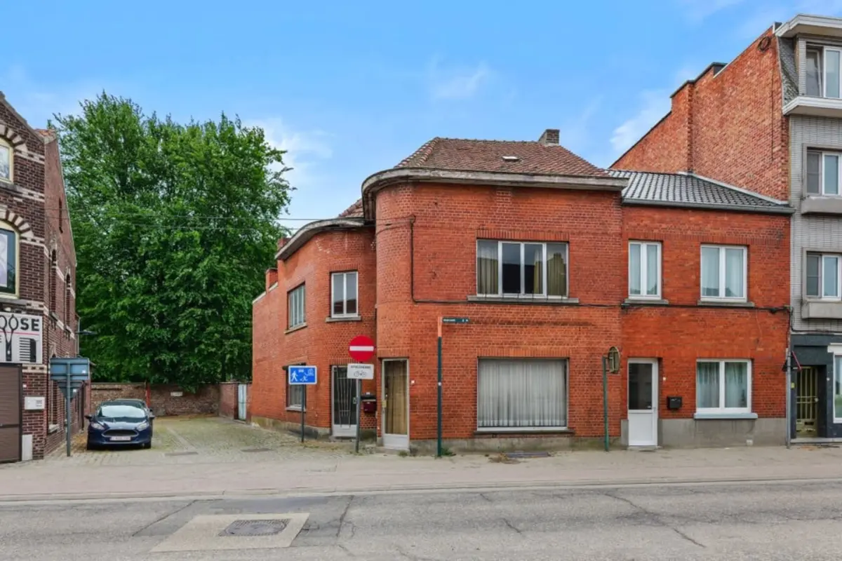 Huis te  koop in Sint-Truiden 3800 169000.00€ 4 slaapkamers 221.00m² - Zoekertje 753885
