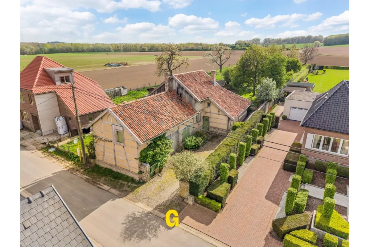 Huis te  koop in Hoeselt 3730 560000.00€ 4 slaapkamers 231.00m² - Zoekertje 753547