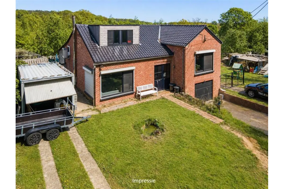 Huis te  koop in Paal 3583 299000.00€ 3 slaapkamers 200.00m² - Zoekertje 755525