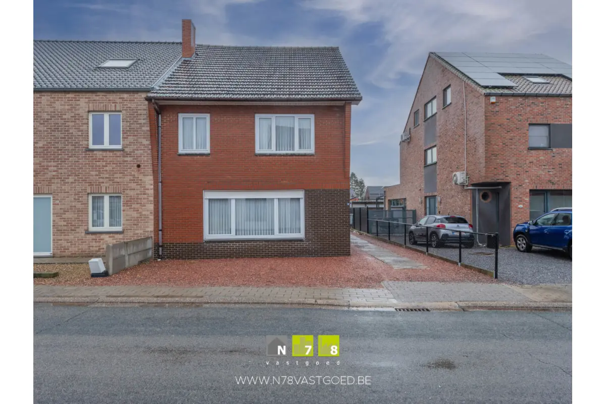Huis te  koop in Dilsen-Stokkem 3650 229000.00€ 4 slaapkamers 168.00m² - Zoekertje 755342