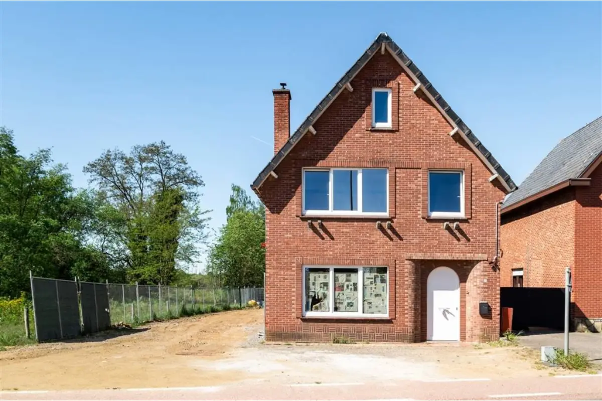 Huis te  koop in Zelem 3545 339000.00€ 3 slaapkamers 162.00m² - Zoekertje 756741