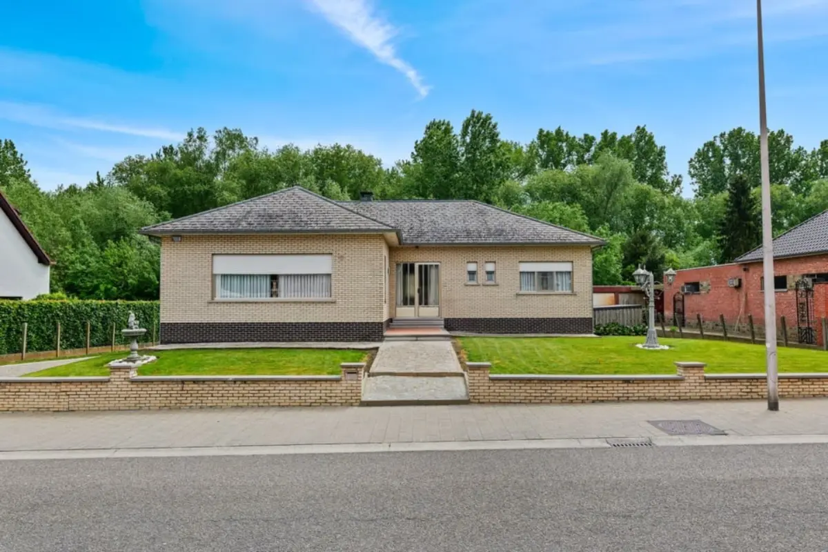 Huis te  koop in Heers 3870 349000.00€ 3 slaapkamers m² - Zoekertje 759941