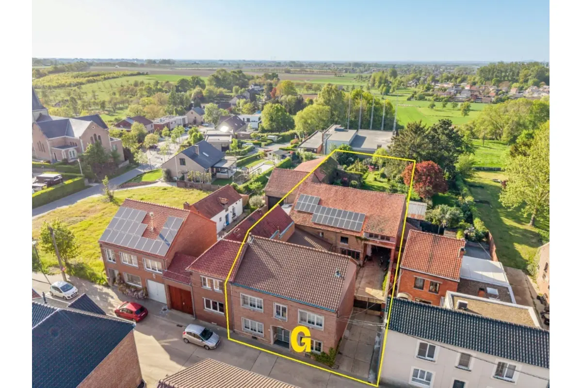 Huis te  koop in Beverst 3740 349000.00€ 5 slaapkamers 235.00m² - Zoekertje 760989