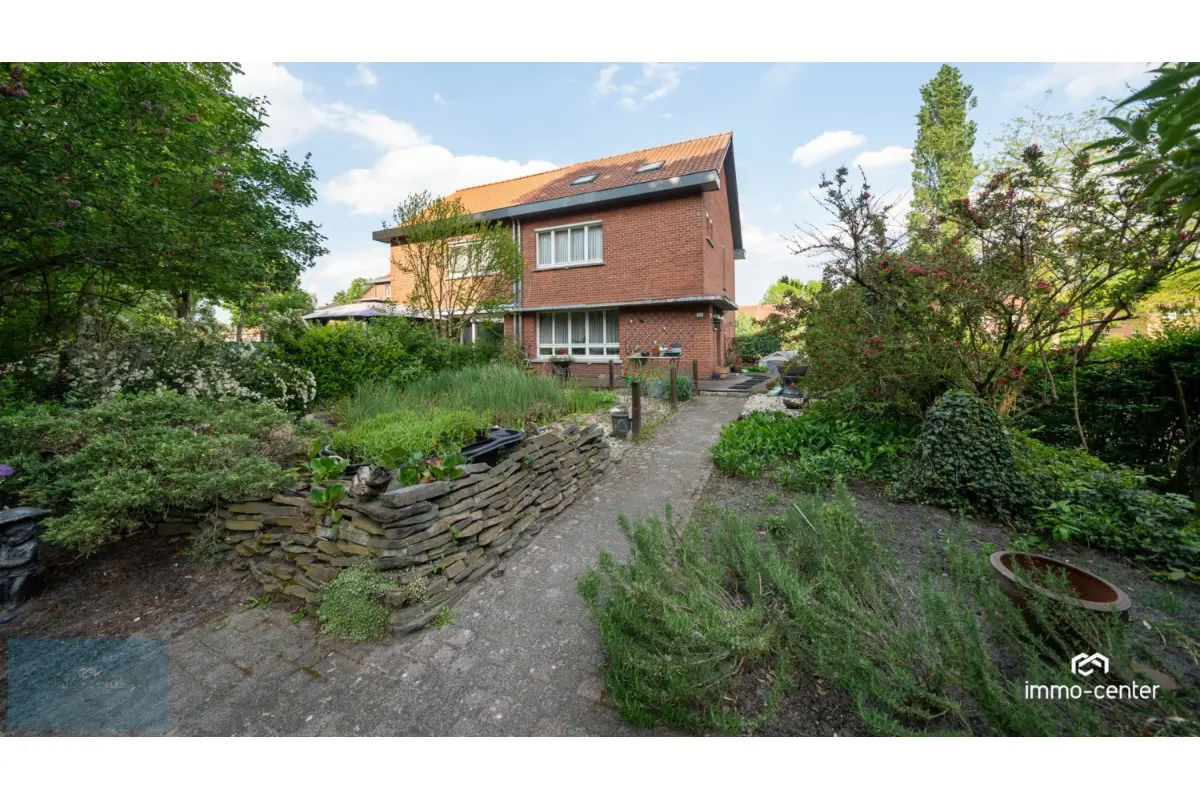 Huis te  koop in Genk 3600 269000.00€ 5 slaapkamers 130.00m² - Zoekertje 760860