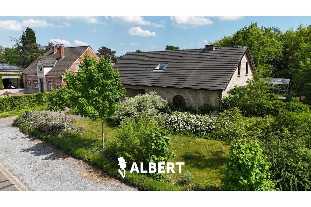 Huis te  koop in Diepenbeek 3590 495000.00€ 5 slaapkamers 239.00m² - Zoekertje 760256
