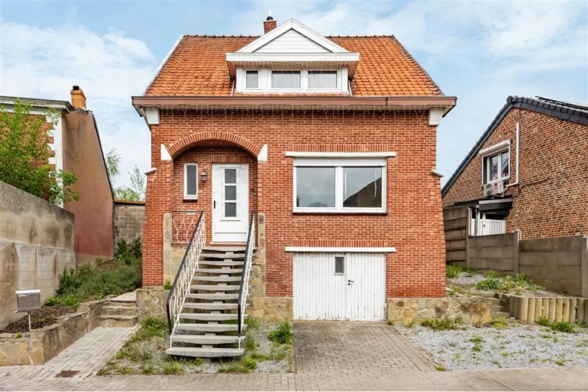 Huis te  koop in Borlo 3891 195000.00€ 3 slaapkamers 133.00m² - Zoekertje 761446