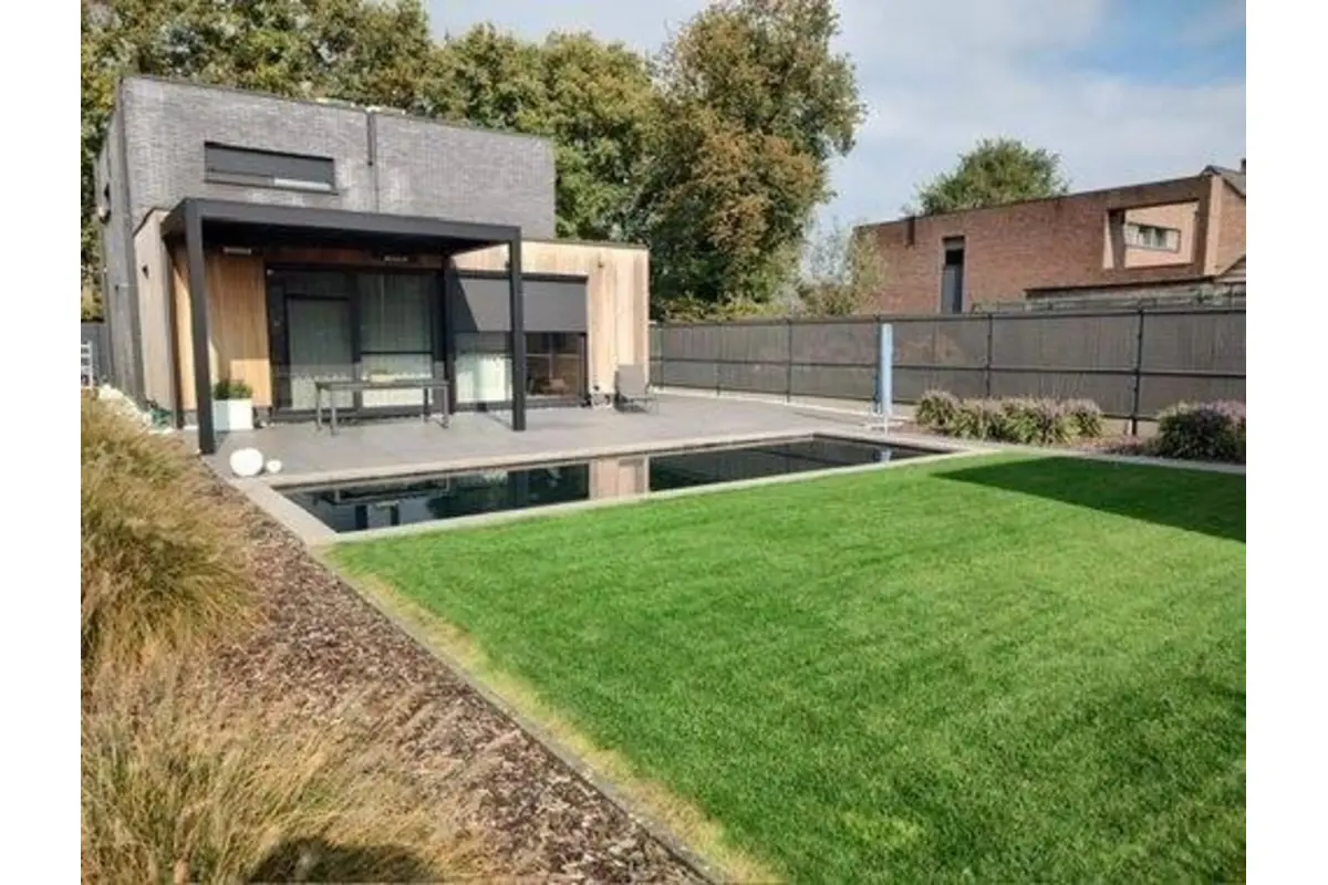 Huis te  koop in Lommel 3920 775000.00€ 3 slaapkamers 216.00m² - Zoekertje 762149