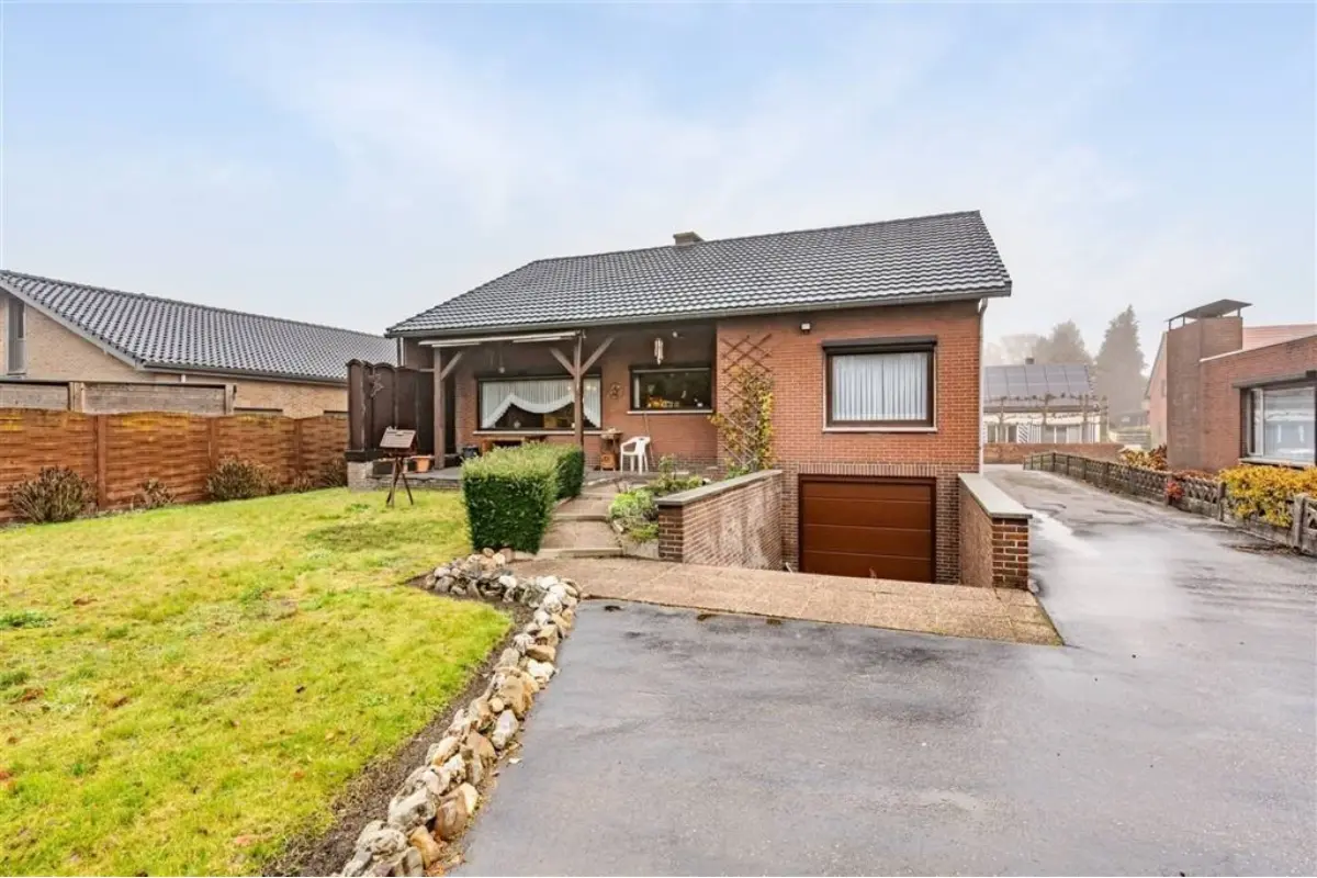 Huis te  koop in Lommel 3920 310000.00€ 3 slaapkamers 124.00m² - Zoekertje 762126