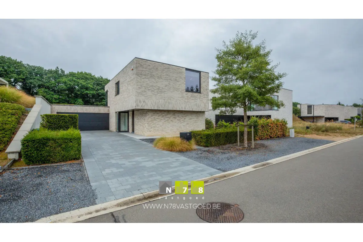 Huis te  koop in Dilsen-Stokkem 3650 749000.00€ 3 slaapkamers 197.00m² - Zoekertje 762686