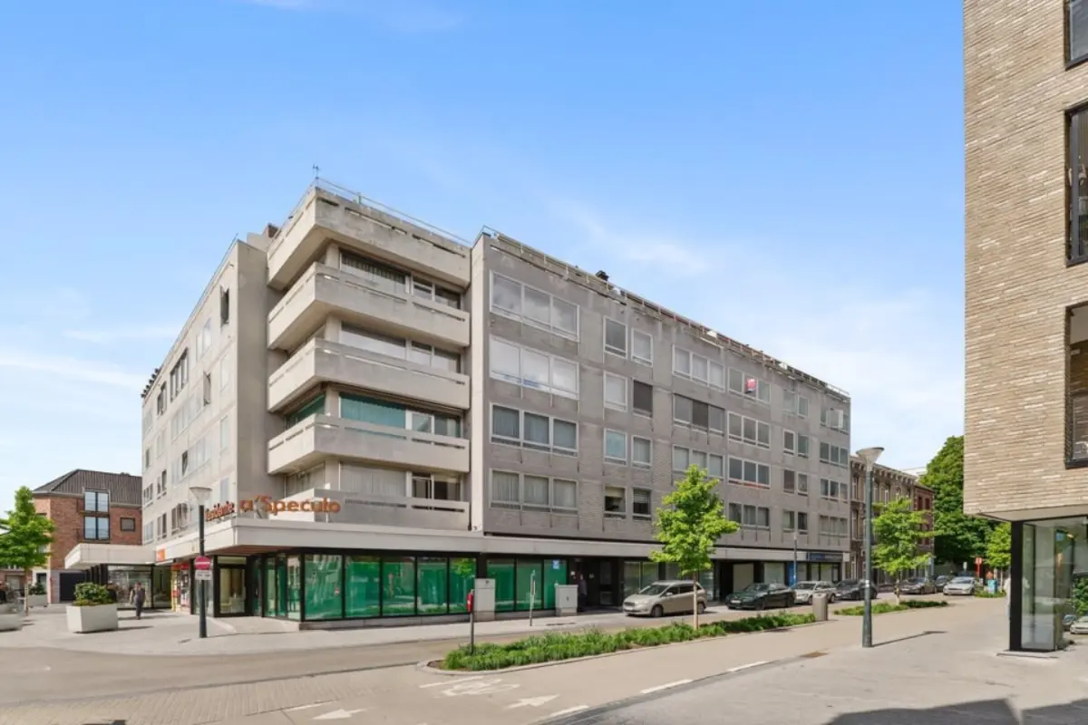 Appartement te  koop in Sint-Truiden 3800 175000.00€ 2 slaapkamers m² - Zoekertje 765114
