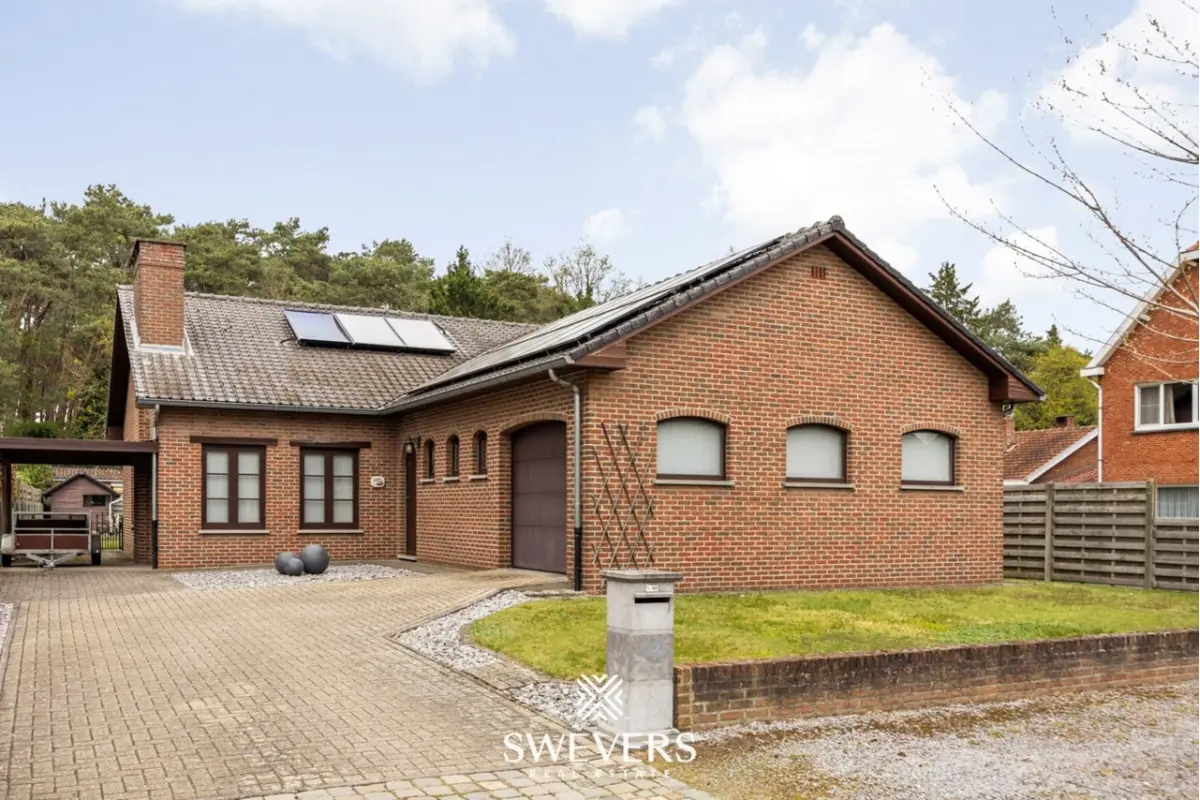 Bungalow te  koop in Paal 3583 365000.00€ 3 slaapkamers 166.00m² - Zoekertje 764746