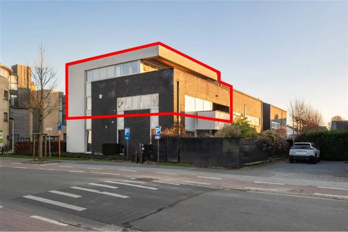 Appartement te  koop in Dilsen-Stokkem 3650 349000.00€ 3 slaapkamers 220.00m² - Zoekertje 765226