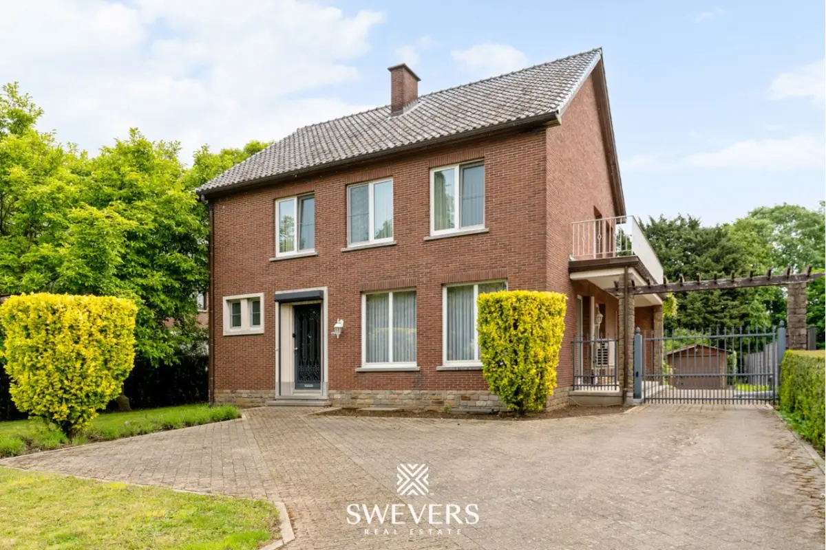 Huis te  koop in Alken 3570 370000.00€ 6 slaapkamers 346.00m² - Zoekertje 766919