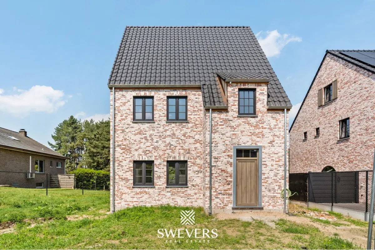 Huis te  koop in Paal 3583 450000.00€ 3 slaapkamers 220.00m² - Zoekertje 766915