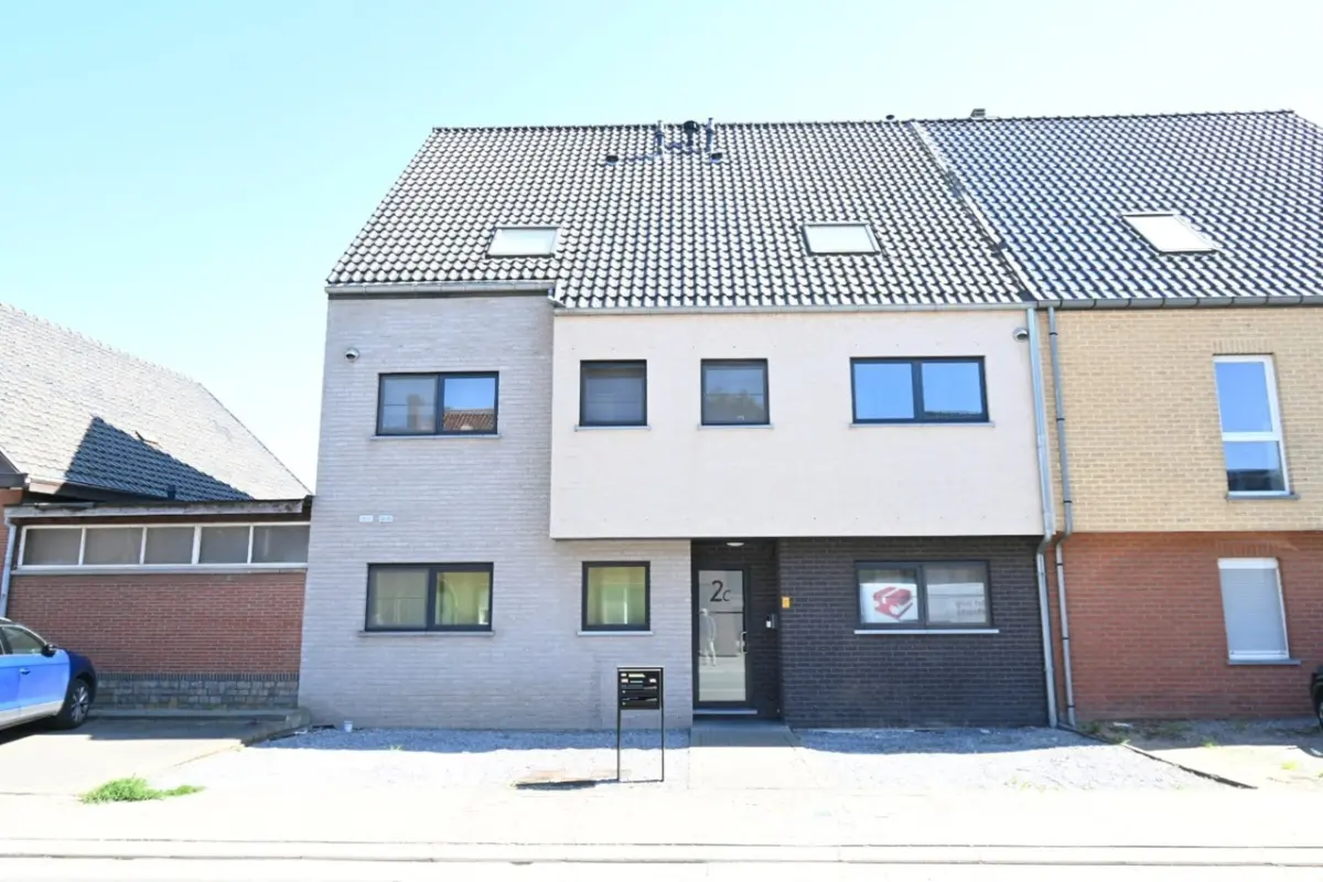 Duplex te  huur in Bilzen 3740 1050.00€ 3 slaapkamers m² - Zoekertje 766897