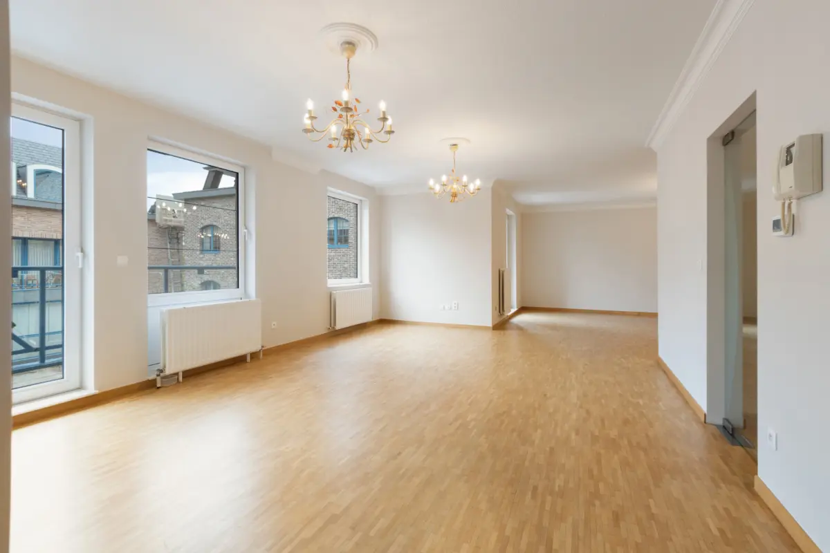 Appartement te  huur in Hasselt 3500 1400.00€ 2 slaapkamers 145.00m² - Zoekertje 768029