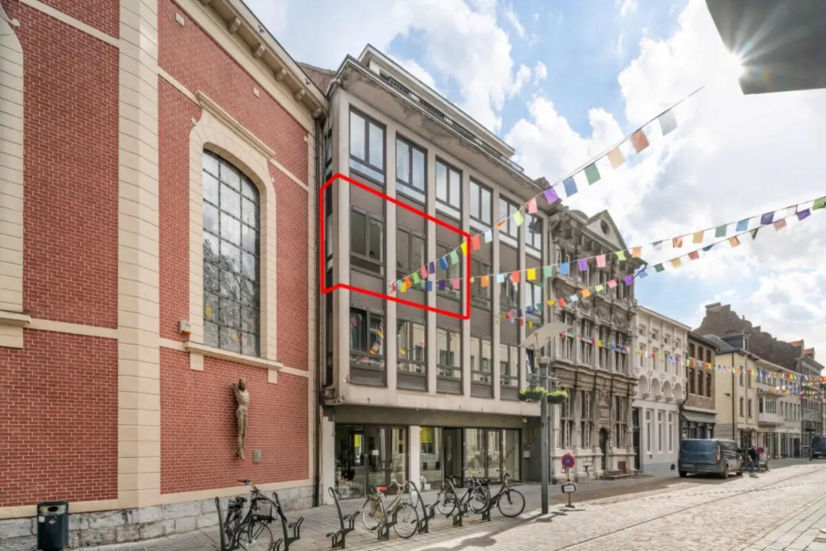 Appartement te  koop in Maaseik 3680 239000.00€ 2 slaapkamers 83.00m² - Zoekertje 768442