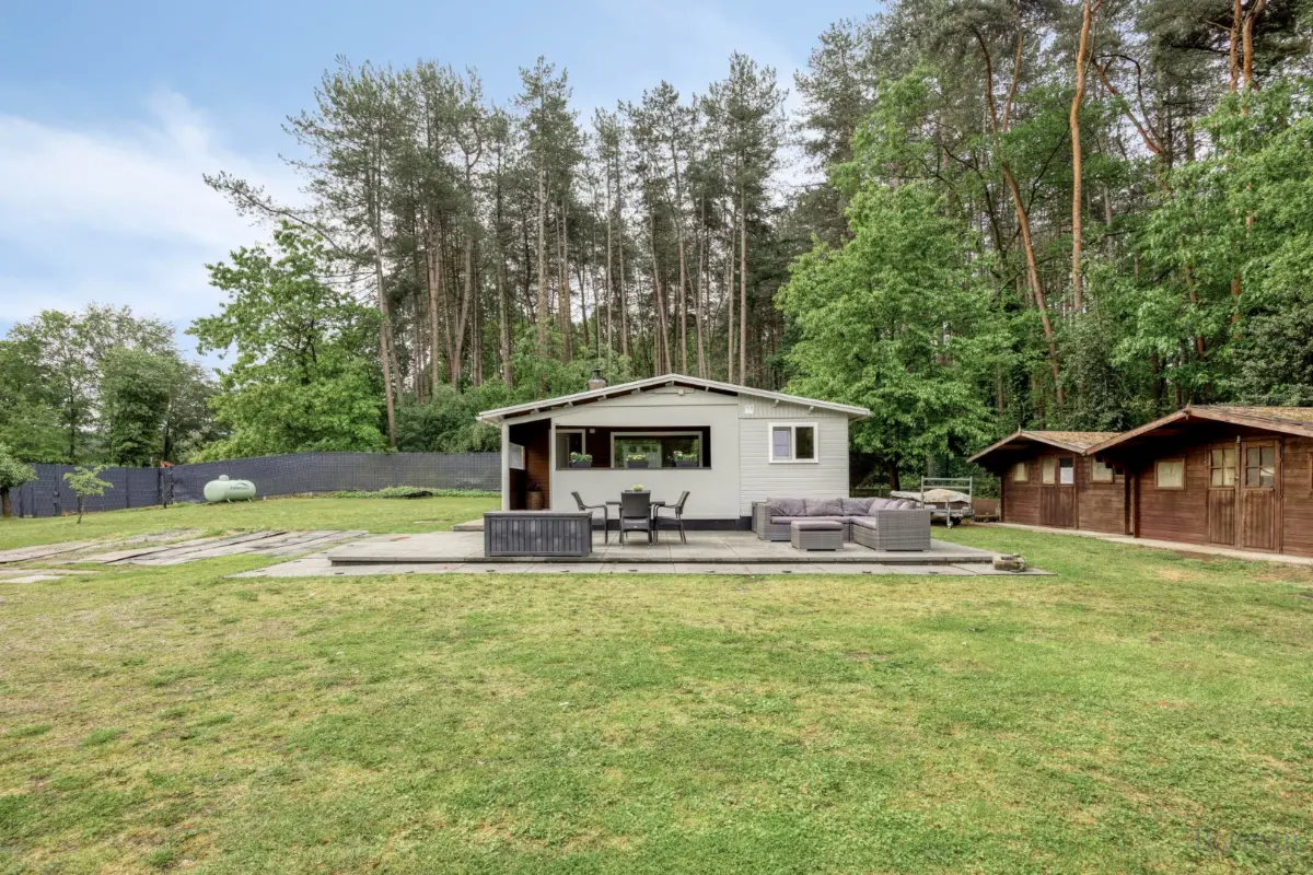 Bungalow te  koop in Tessenderlo 3980 218000.00€ 2 slaapkamers 60.00m² - Zoekertje 768413