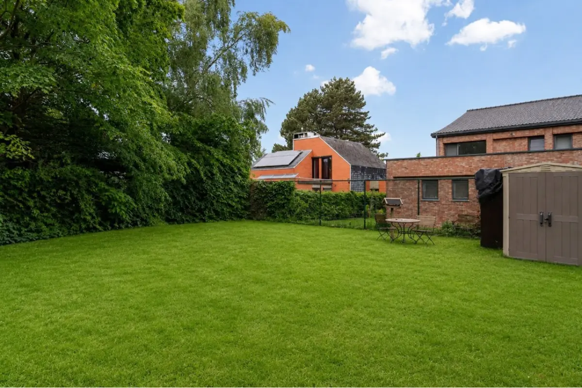 Grond te  koop in Herk-de-Stad 3540 350000.00€  slaapkamers m² - Zoekertje 768447