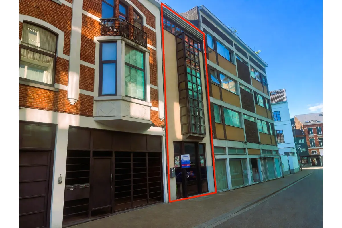 Handelszaak te  huur in Hasselt 3500 1250.00€  slaapkamers m² - Zoekertje 770305