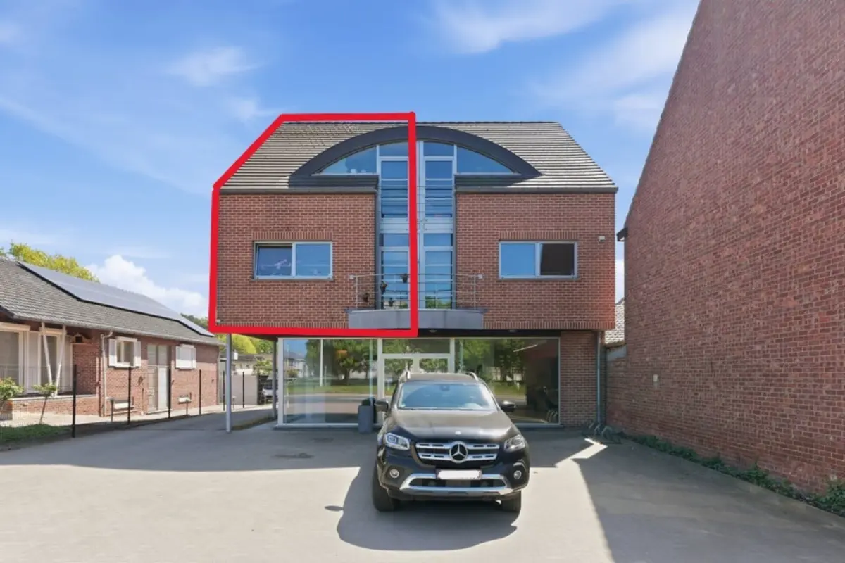 Appartement te  koop in Diepenbeek 3590 297000.00€ 2 slaapkamers 144.00m² - Zoekertje 770318