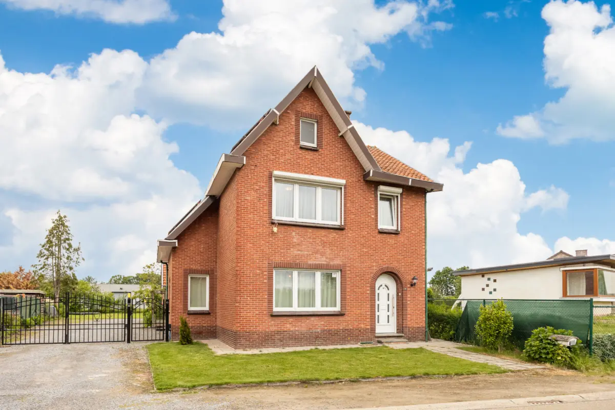 Huis te  koop in Hasselt 3500 379000.00€ 3 slaapkamers 139.00m² - Zoekertje 771527