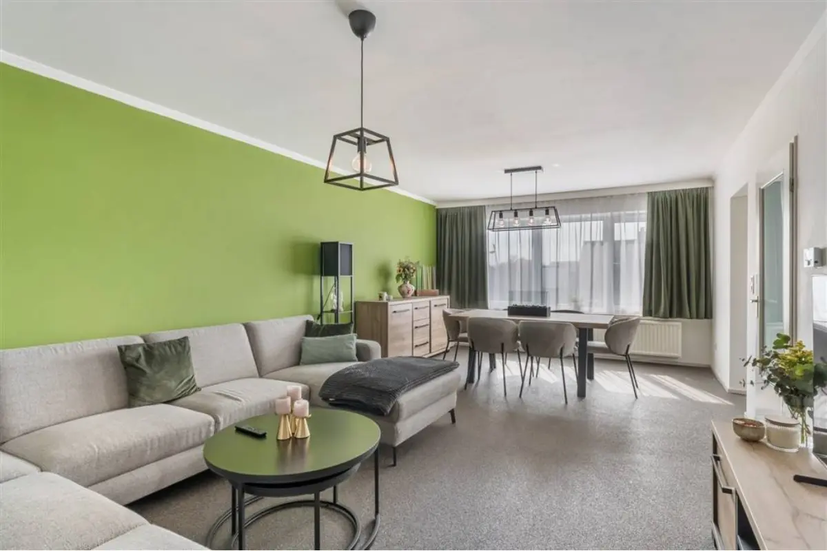 Appartement te  koop in Maasmechelen 3630 243000.00€ 2 slaapkamers 107.00m² - Zoekertje 771658