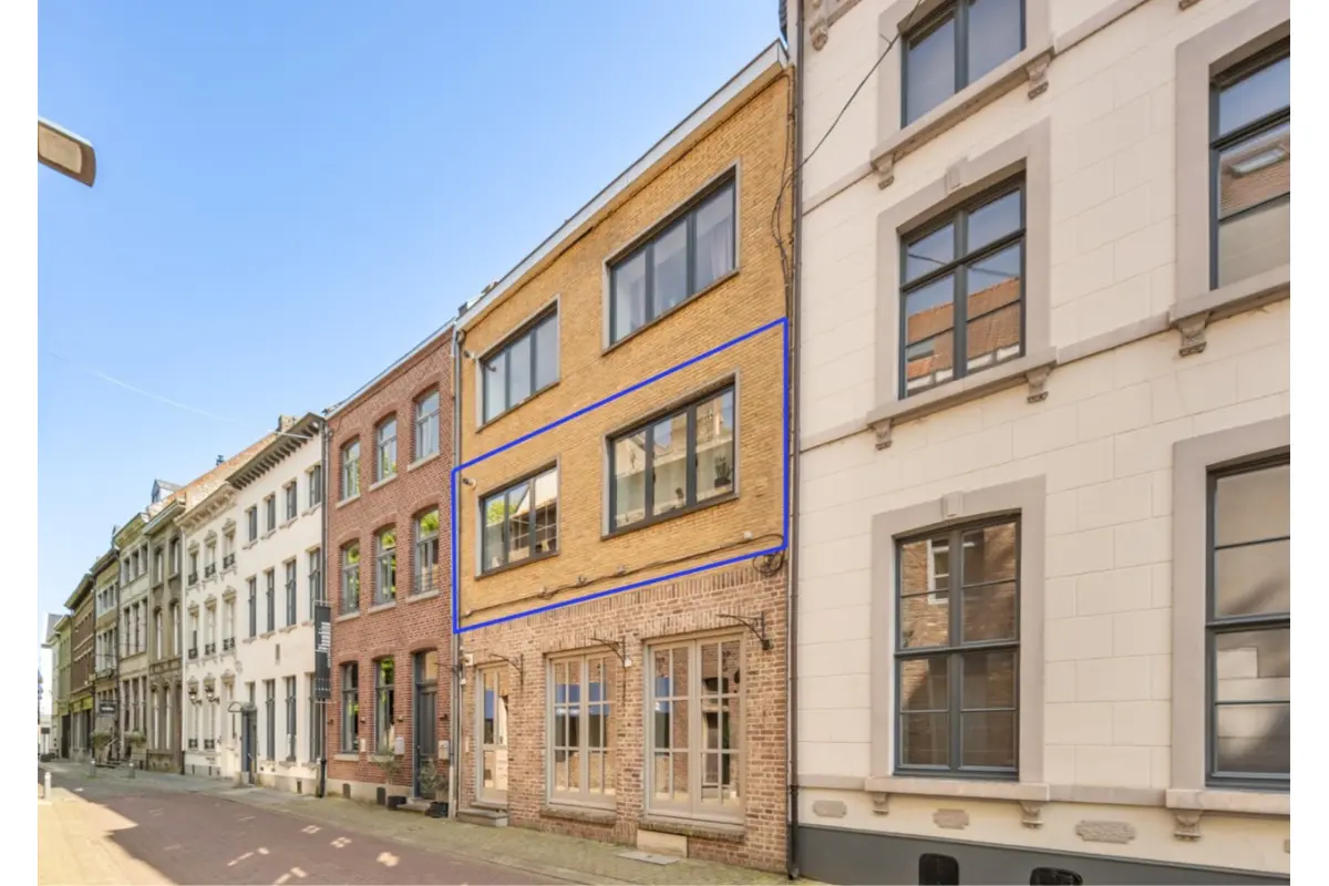 Appartement te  koop in Maaseik 3680 199000.00€ 1 slaapkamers m² - Zoekertje 773097