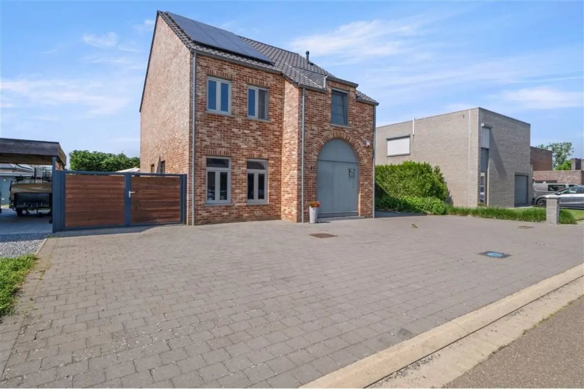 Huis te  koop in Lummen 3560 499950.00€ 3 slaapkamers 181.00m² - Zoekertje 776312