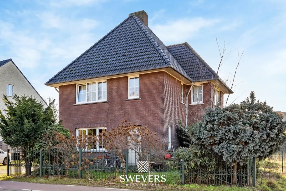 Huis te  koop in Heusden-Zolder 3550 320000.00€ 3 slaapkamers 174.00m² - Zoekertje 778815