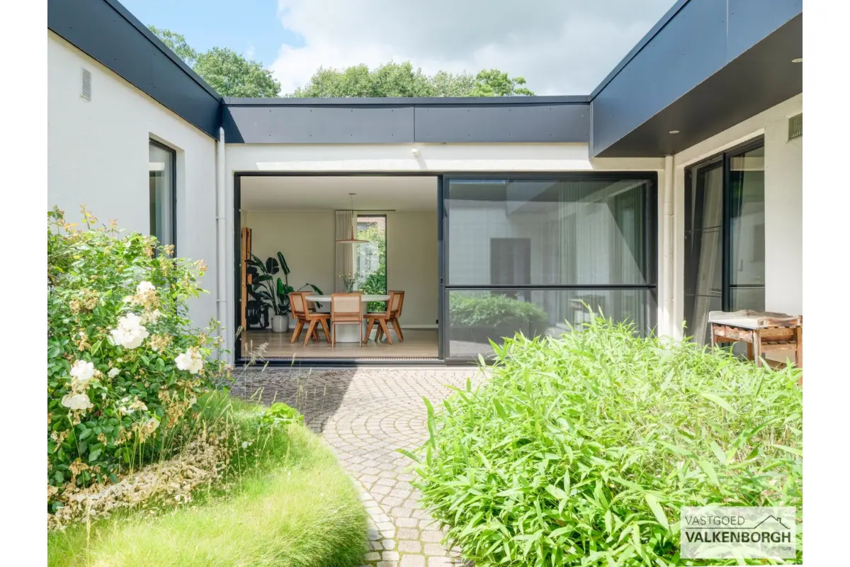 Huis te  koop in Stevoort 3512 675000.00€ 4 slaapkamers 200.00m² - Zoekertje 781727