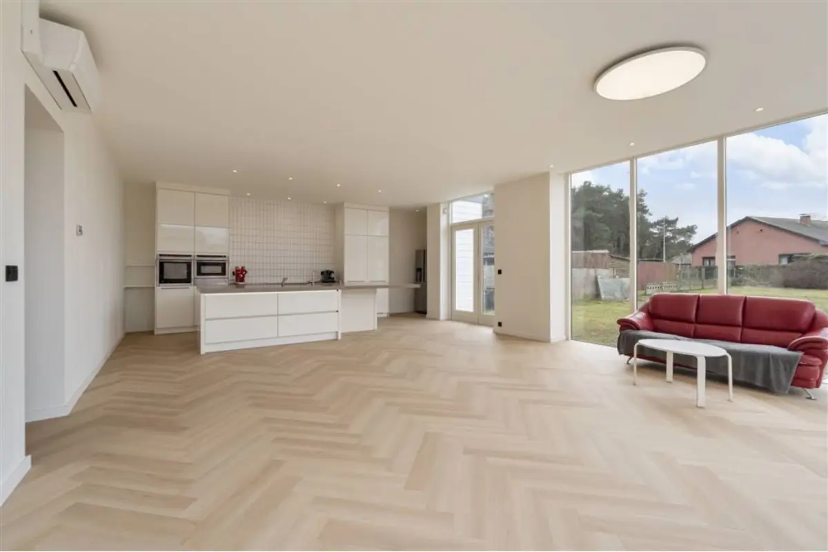 Huis te  koop in Lommel 3920 396000.00€ 2 slaapkamers 144.00m² - Zoekertje 783137