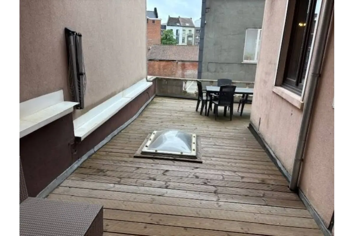 Appartement te  huur in Hasselt 3500 1100.00€ 3 slaapkamers 125.00m² - Zoekertje 782377