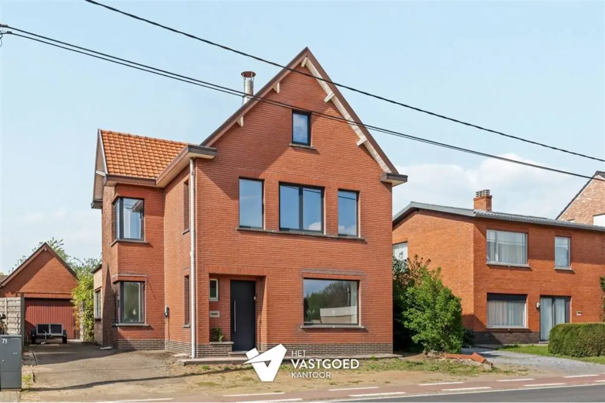 Huis te  koop in Beringen 3580 385000.00€ 2 slaapkamers 168.00m² - Zoekertje 782959