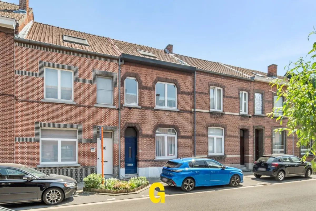 Huis te  koop in Hasselt 3500 289000.00€ 3 slaapkamers 144.00m² - Zoekertje 783249