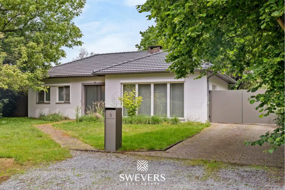 Huis te  huur in Zonhoven 3520 1300.00€ 3 slaapkamers 177.00m² - Zoekertje 784567
