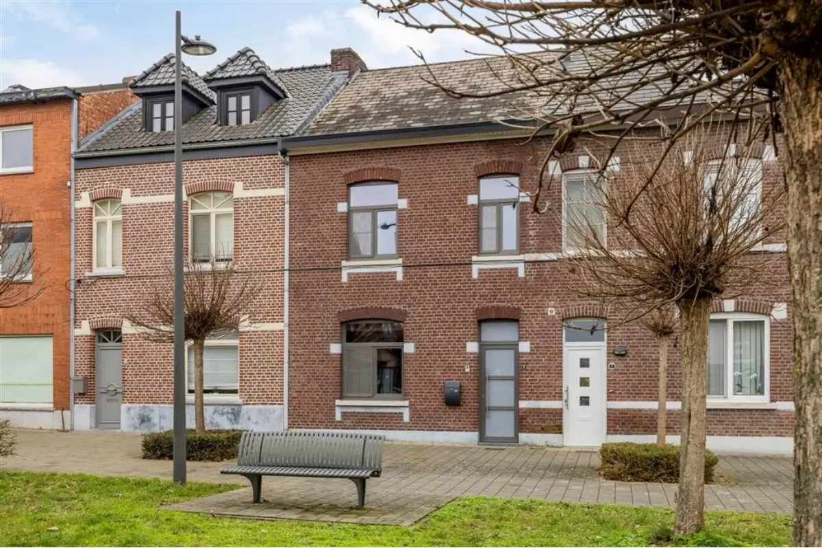 Huis te  koop in Hasselt 3500 329950.00€ 3 slaapkamers 163.00m² - Zoekertje 785788